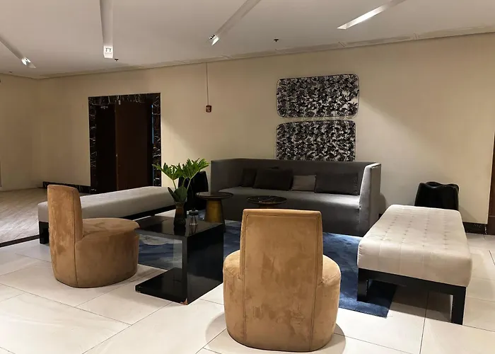 8 Newtown Mactan *